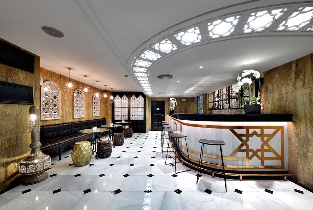 ยูโรสตาร์ กอนกีสตาดอร์ Hotel กอร์โดบา ภายนอก รูปภาพ